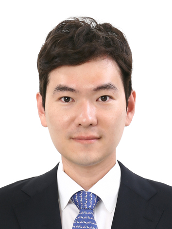 LEE, JUNYEONG <br> 이준영 사진